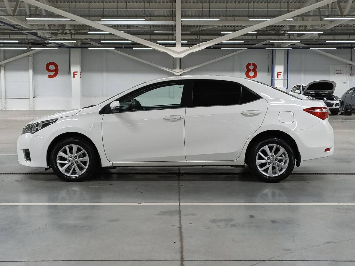 Купить Toyota Corolla с пробегом. Фото: #7