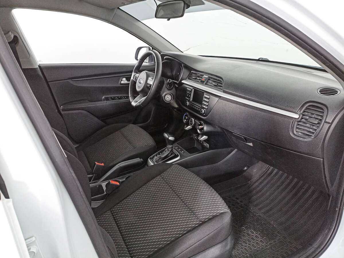 Купить Kia Rio с пробегом. Фото: #8
