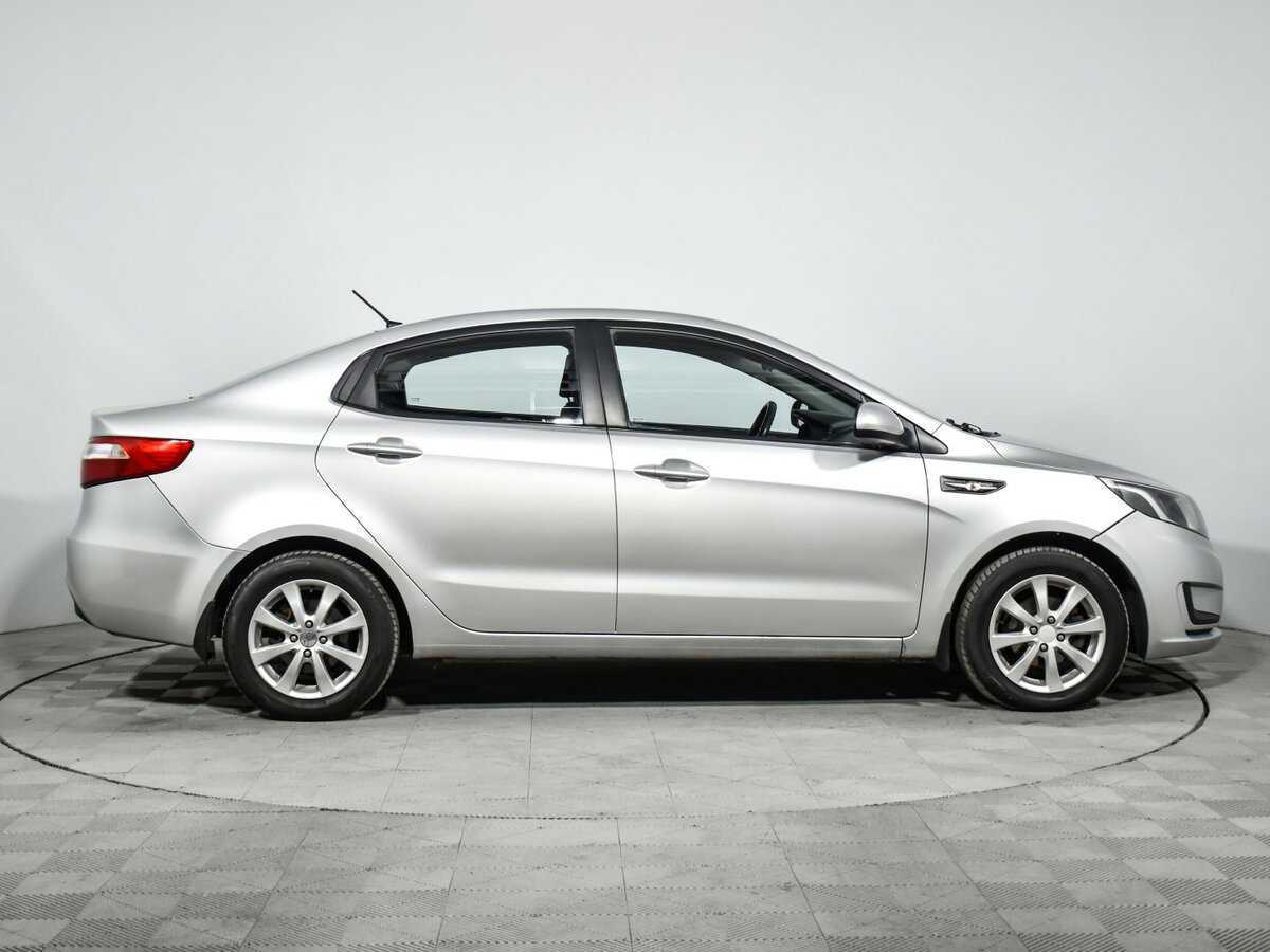Купить Kia Rio с пробегом. Фото: #3