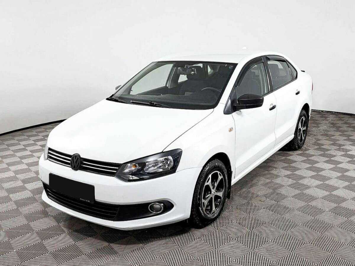Купить Volkswagen Polo с пробегом. Фото: #0