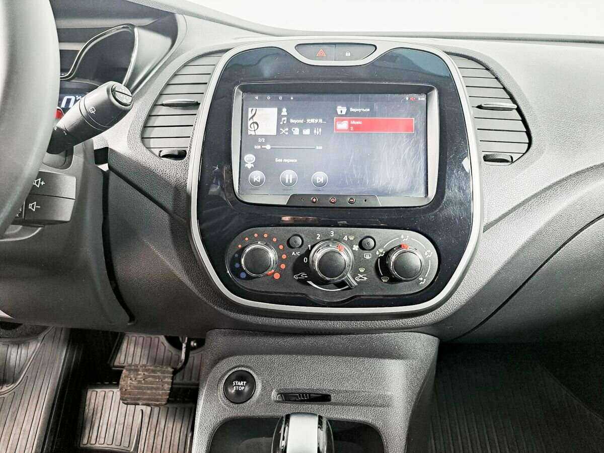 Купить Renault Kaptur с пробегом. Фото: #10