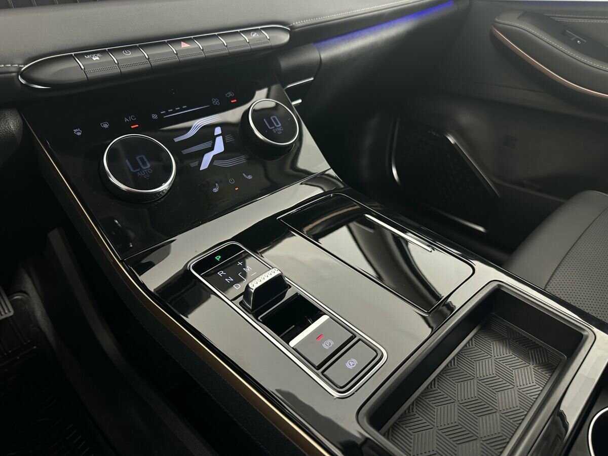 Купить EXEED LX с пробегом. Фото: #12