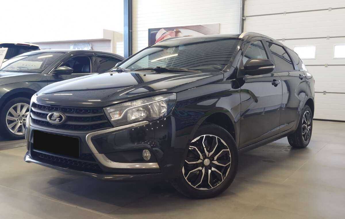 Купить Lada (ВАЗ) Vesta с пробегом. Посмотреть фото