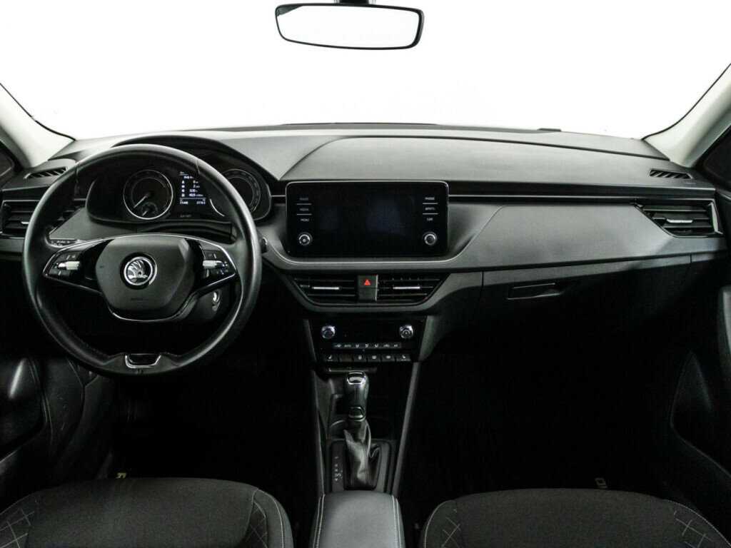 Купить Skoda Rapid с пробегом. Фото: #11