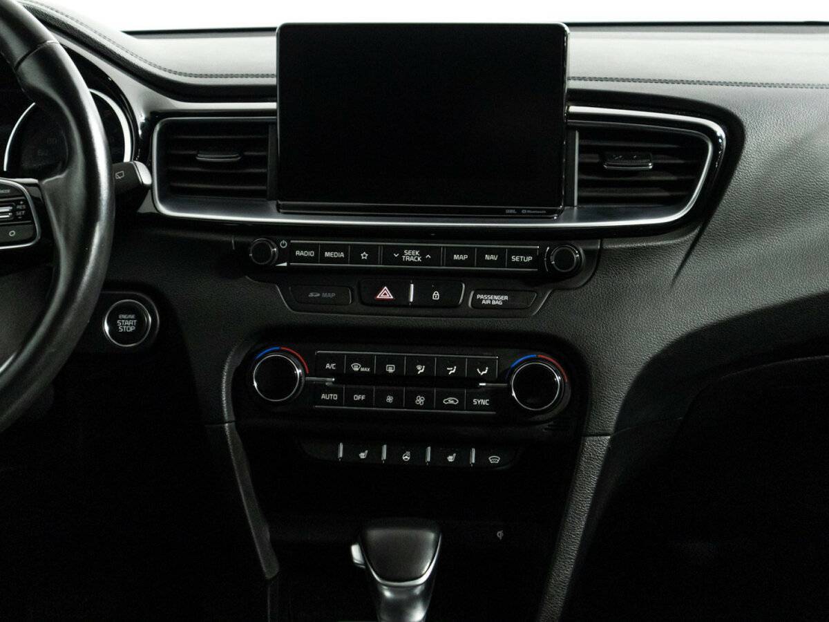 Купить Kia Ceed с пробегом. Фото: #13