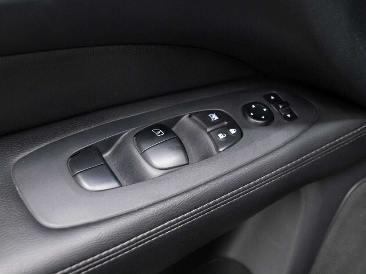 Купить Nissan Pathfinder с пробегом. Фото: #21