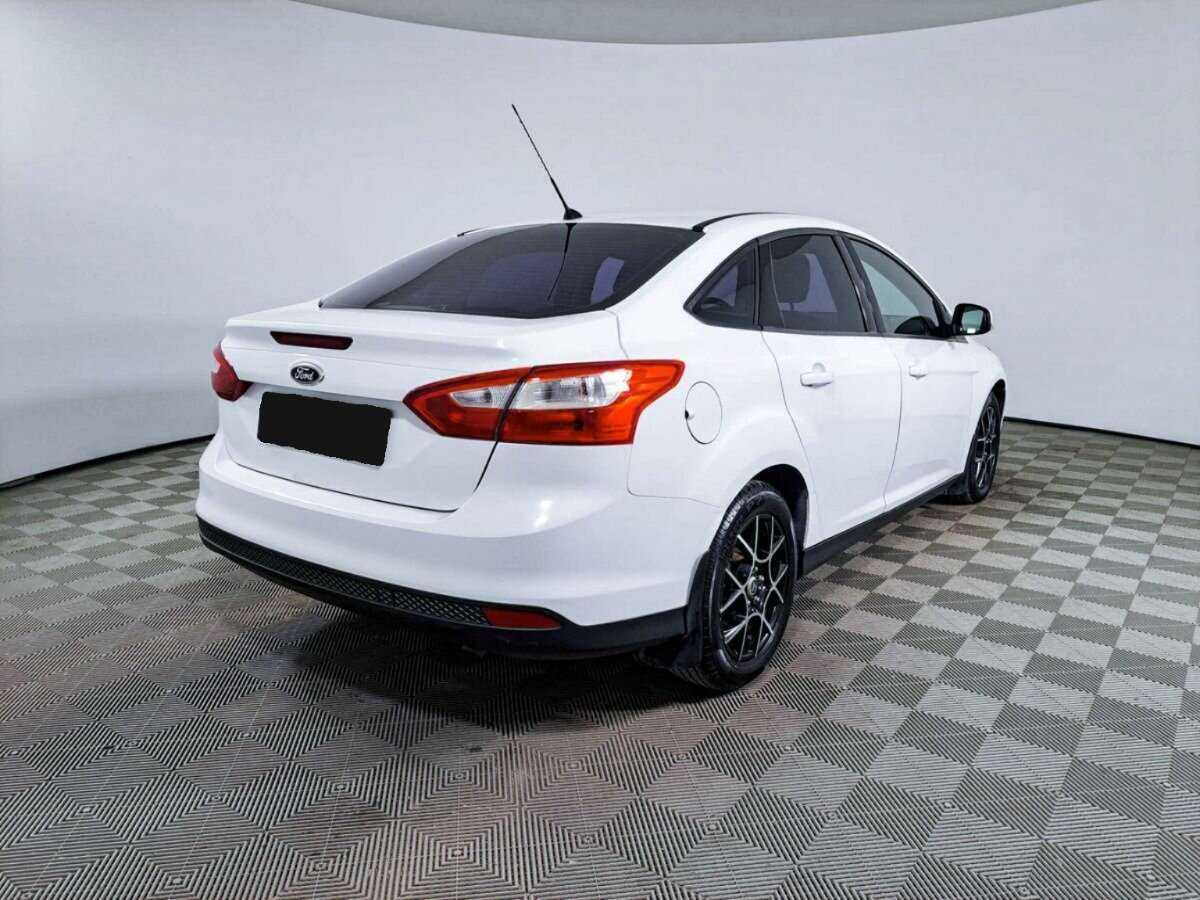Купить Ford Focus с пробегом. Фото: #4