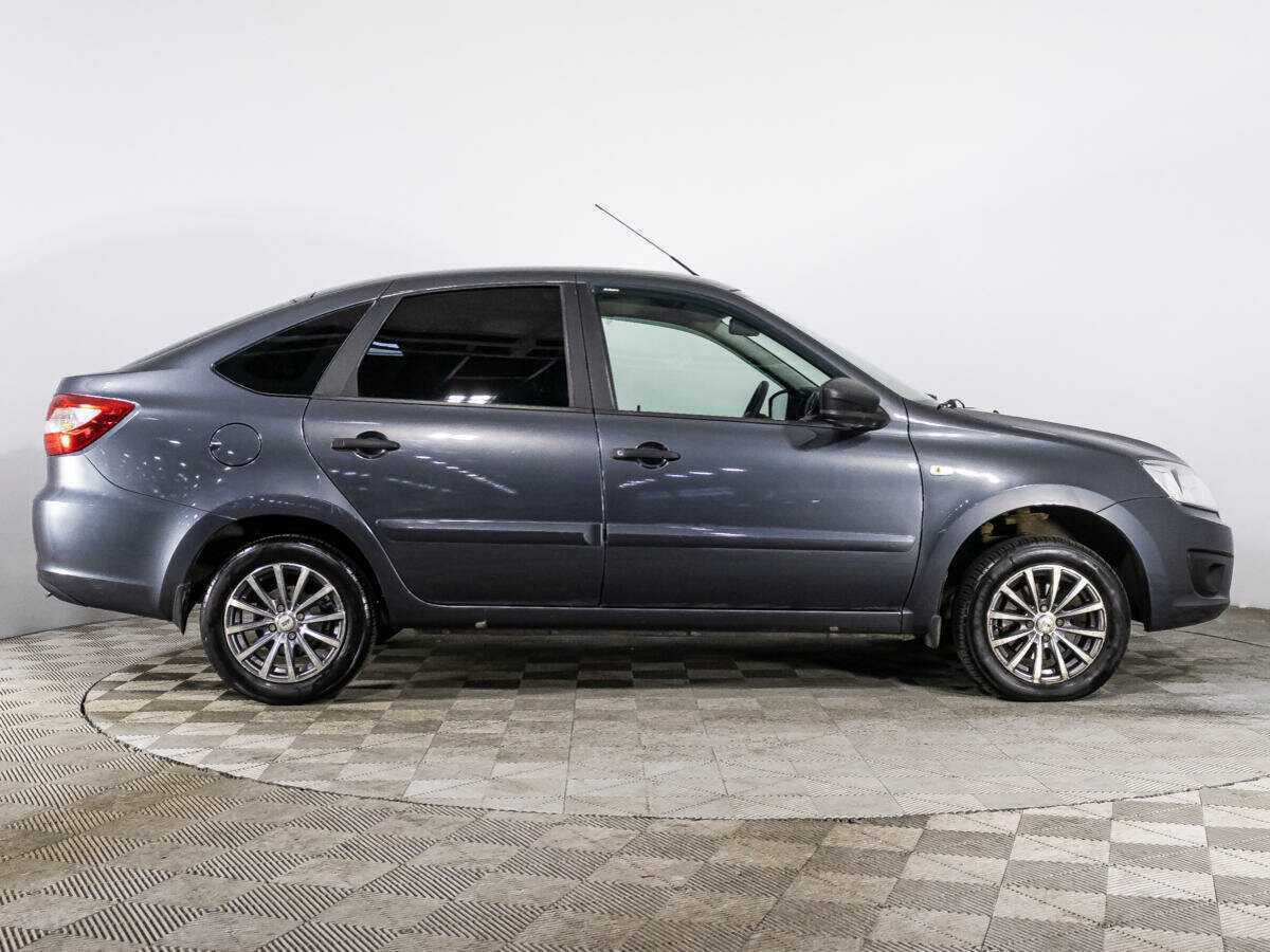 Купить Lada (ВАЗ) Granta с пробегом. Фото: #3