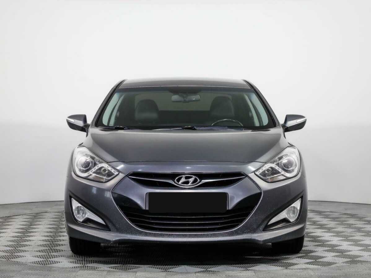 Купить Hyundai i40 с пробегом. Фото: #0