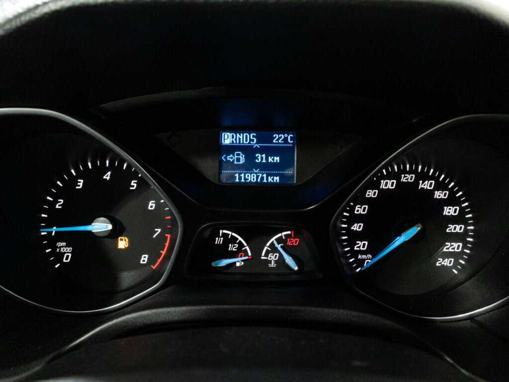 Купить Ford Focus с пробегом. Фото: #11