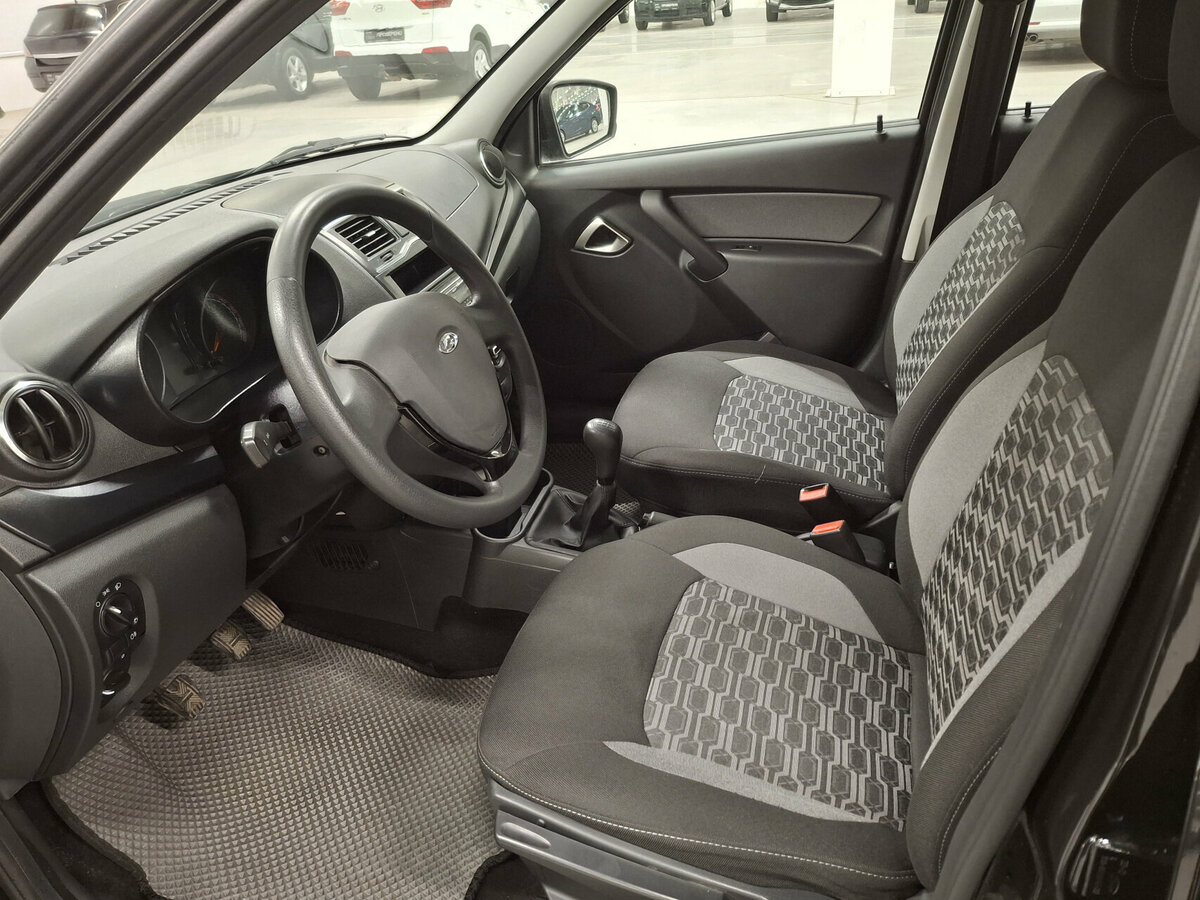 Купить Lada (ВАЗ) Granta с пробегом. Фото: #14