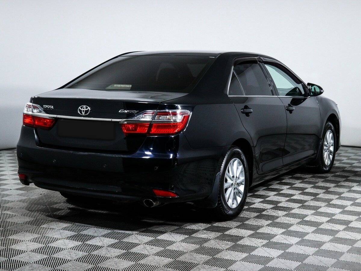 Купить Toyota Camry с пробегом. Фото: #3