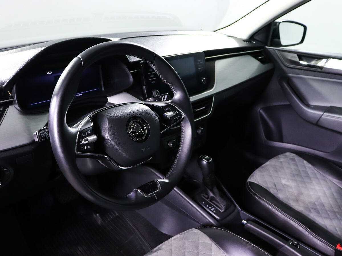 Купить Skoda Rapid с пробегом. Фото: #11