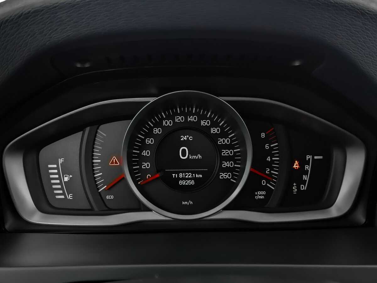 Купить Volvo S60 с пробегом. Фото: #10