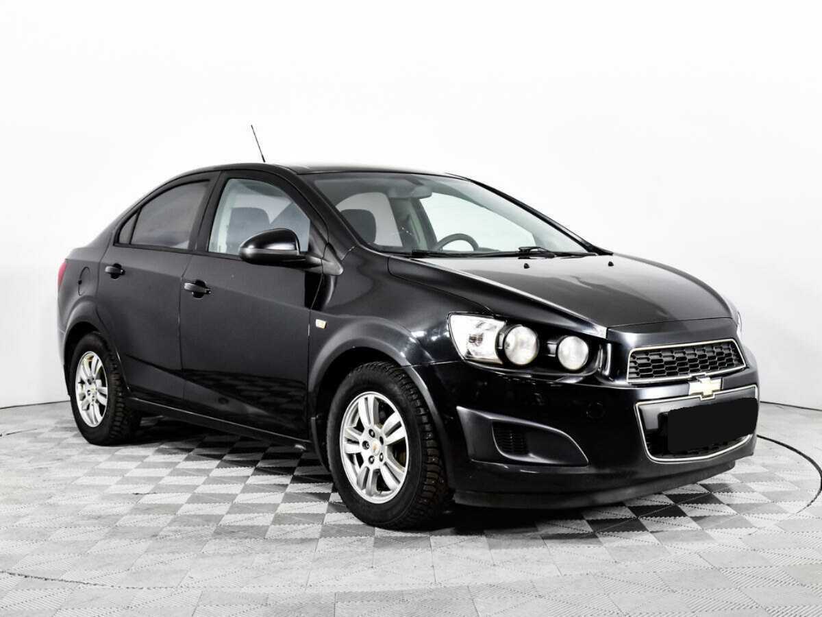 Купить Chevrolet Aveo с пробегом. Фото: #2