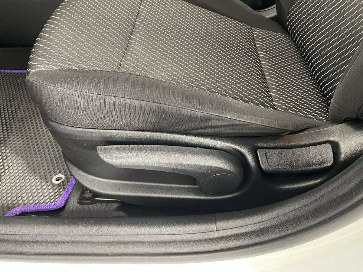 Купить Kia Rio с пробегом. Фото: #9