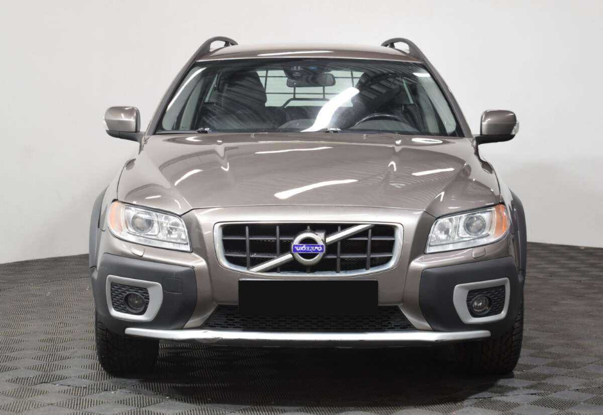 Купить Volvo XC70 с пробегом. Фото: #1