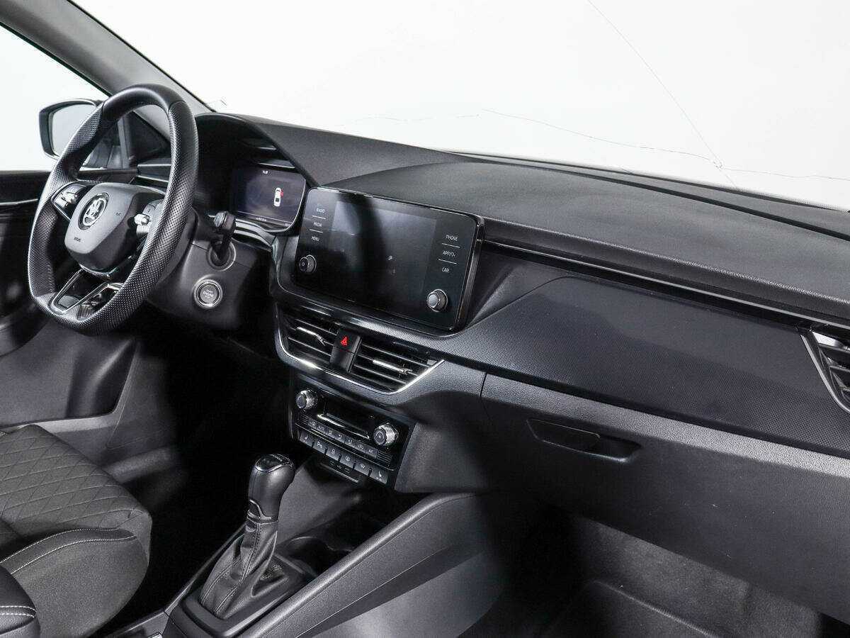 Купить Skoda Rapid с пробегом. Фото: #8