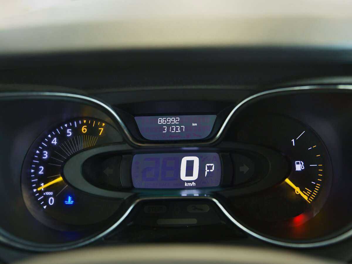 Купить Renault Kaptur с пробегом. Фото: #10