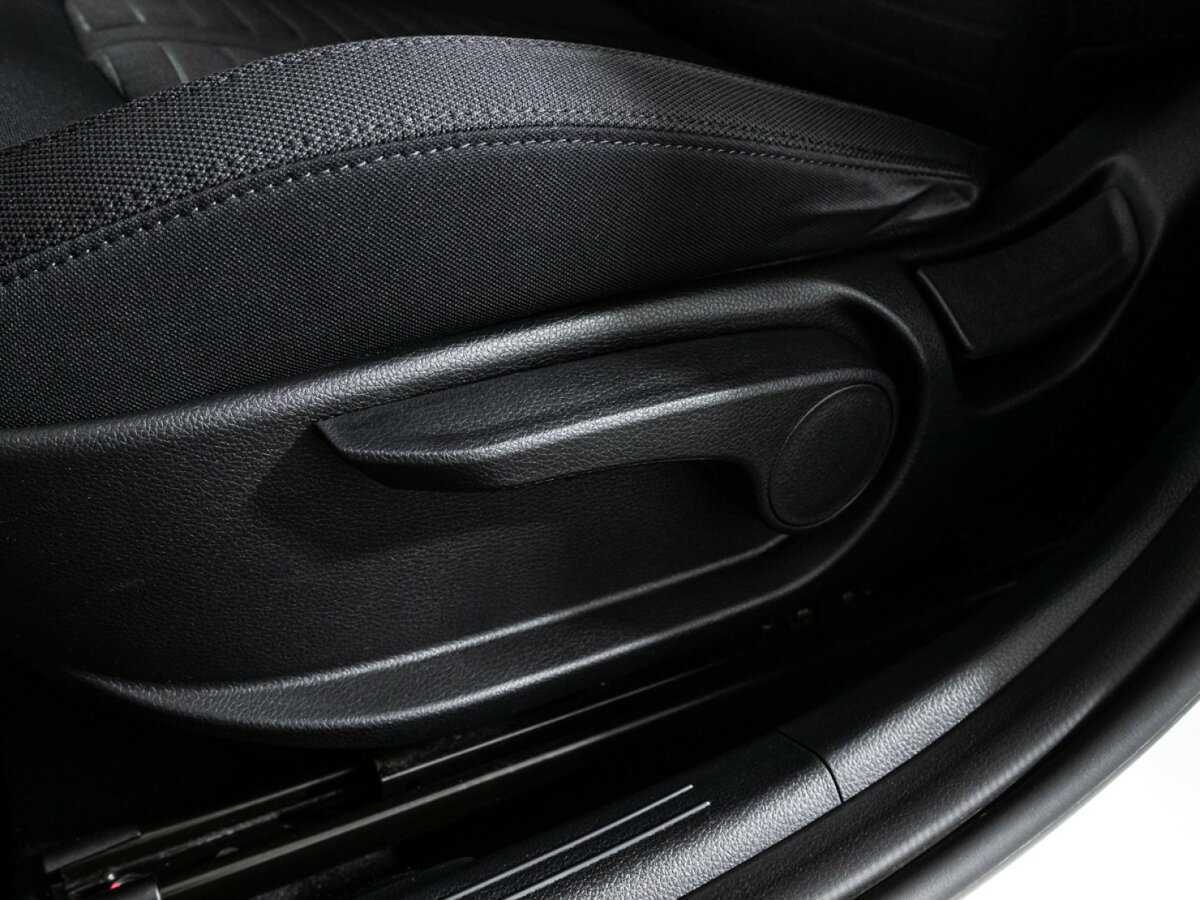 Купить Kia K5 с пробегом. Фото: #23