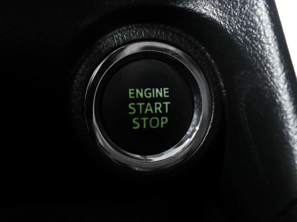 Купить Toyota Camry с пробегом. Фото: #26