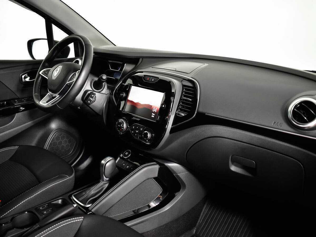 Купить Renault Kaptur с пробегом. Фото: #8