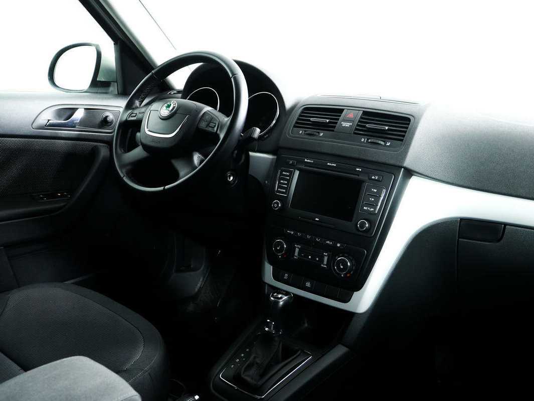 Купить Skoda Yeti с пробегом. Фото: #8