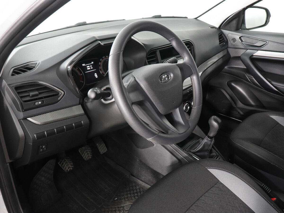 Купить Lada (ВАЗ) Vesta с пробегом. Фото: #8