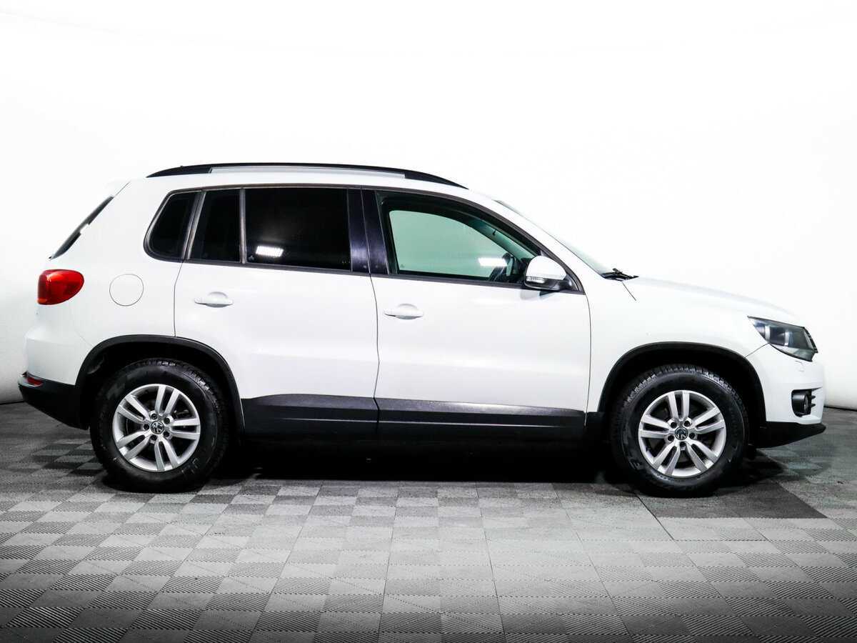 Купить Volkswagen Tiguan с пробегом. Фото: #3