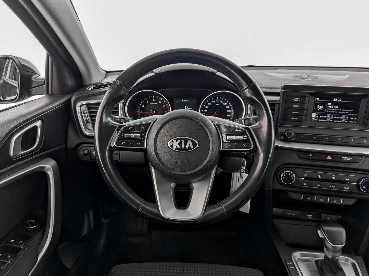 Купить Kia Ceed с пробегом. Фото: #16