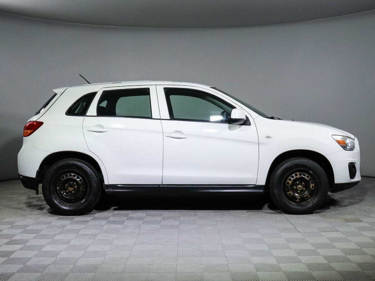 Купить Mitsubishi ASX с пробегом. Фото: #3