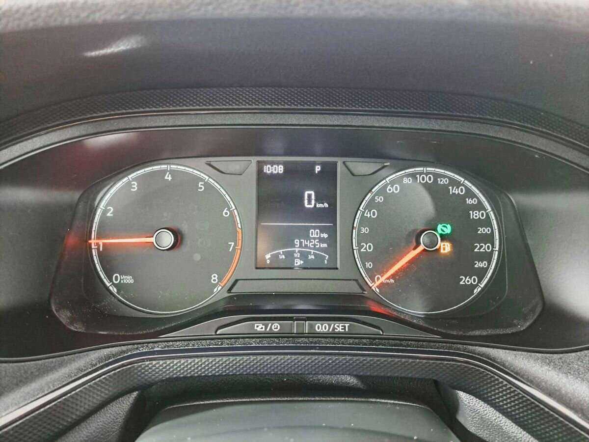 Купить Volkswagen Polo с пробегом. Фото: #10