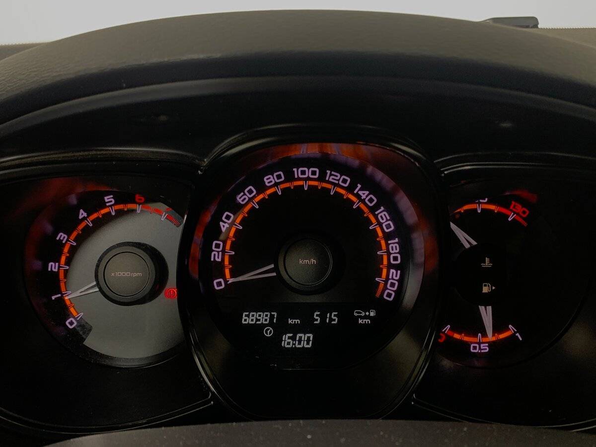 Купить Lada (ВАЗ) Vesta с пробегом. Фото: #13