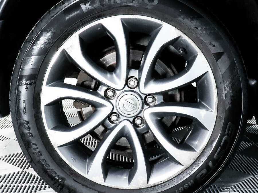 Купить Nissan Juke с пробегом. Фото: #17