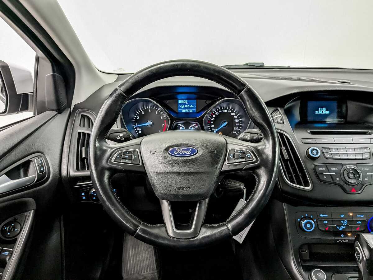 Купить Ford Focus с пробегом. Фото: #18