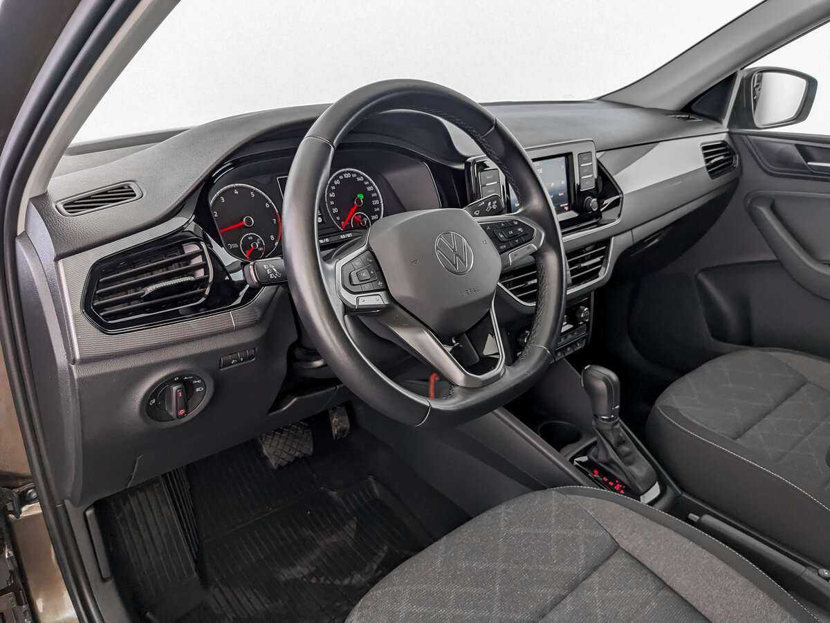 Купить Volkswagen Polo с пробегом. Фото: #13