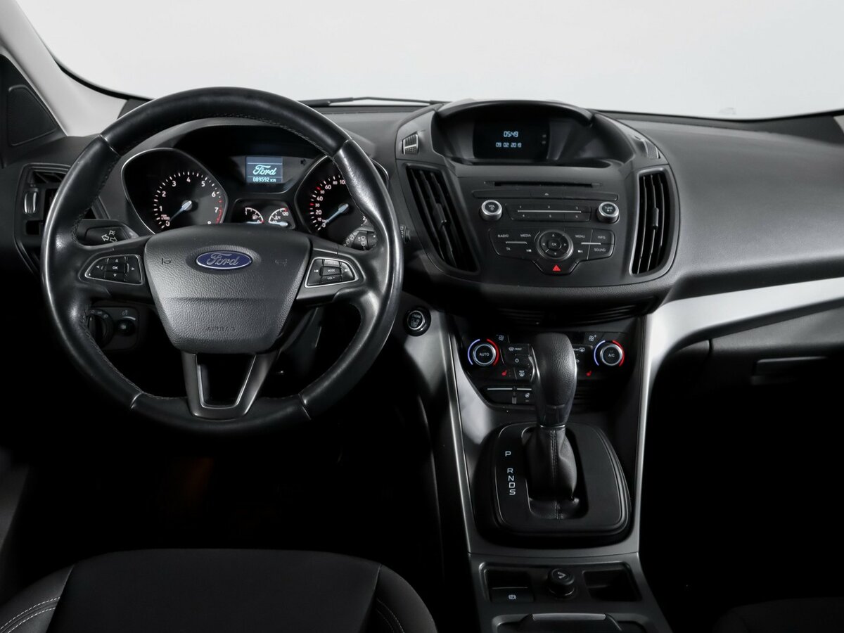 Купить Ford Kuga с пробегом. Фото: #11