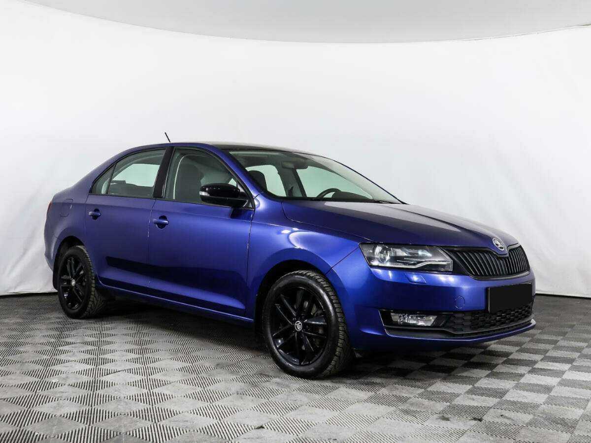 Купить Skoda Rapid с пробегом. Фото: #2