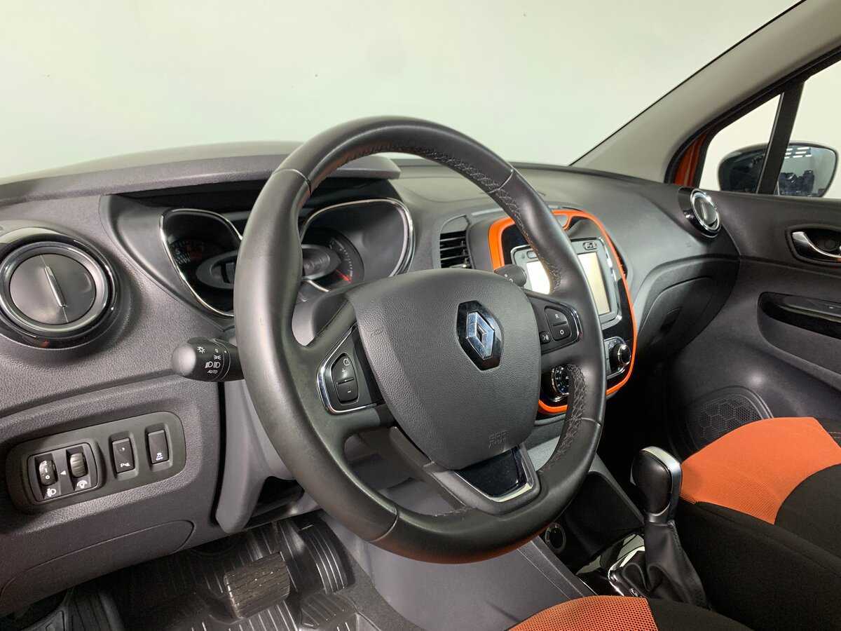 Купить Renault Kaptur с пробегом. Фото: #11
