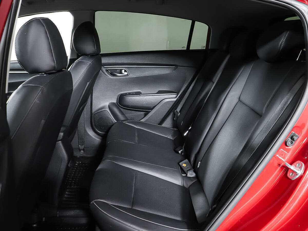 Купить Kia Rio с пробегом. Фото: #9