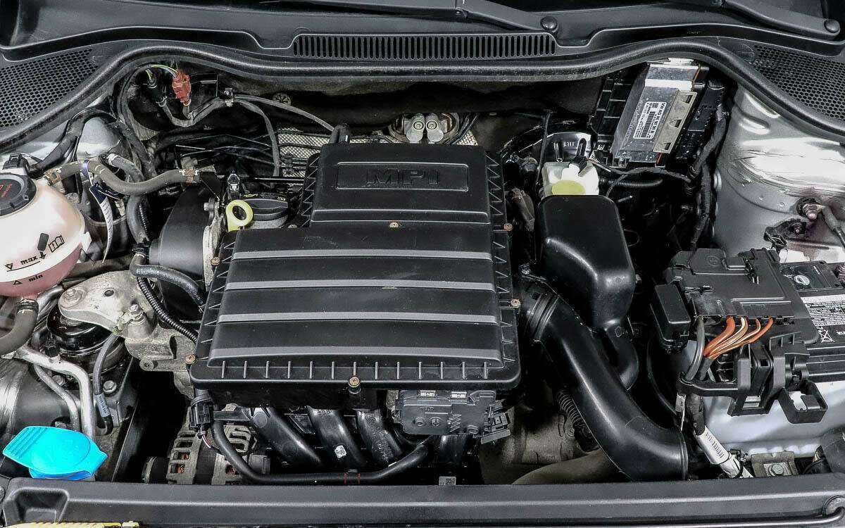 Купить Volkswagen Polo с пробегом. Фото: #14