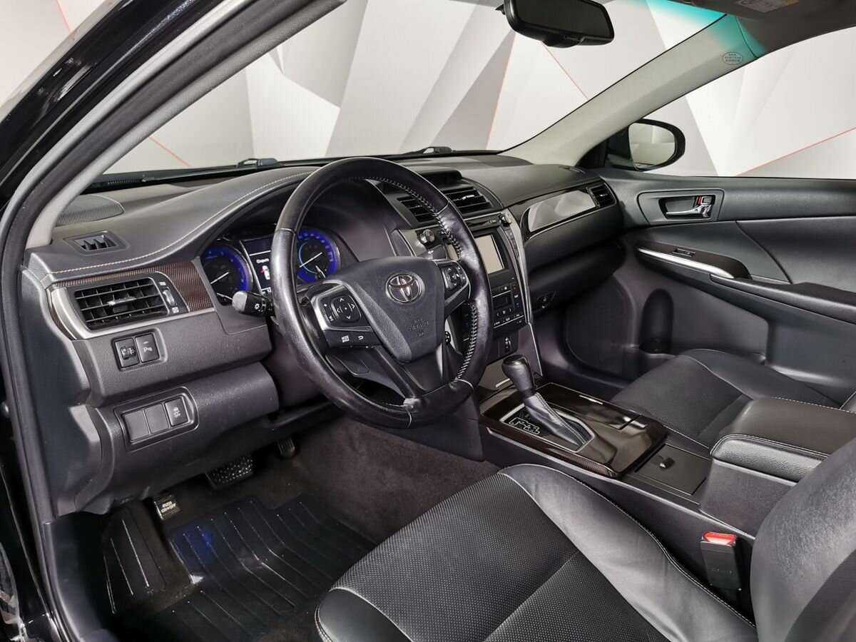 Купить Toyota Camry с пробегом. Фото: #13