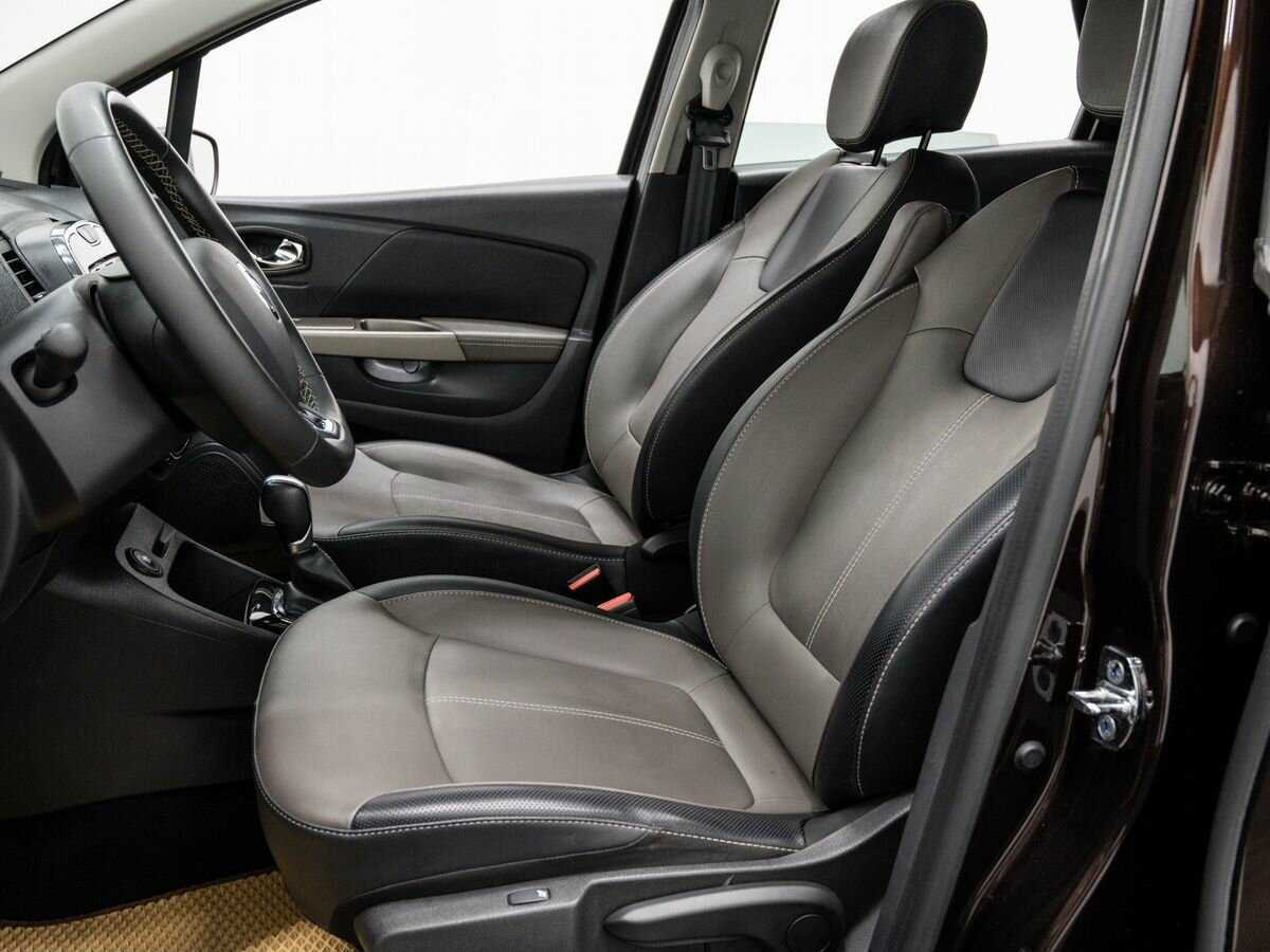 Купить Renault Kaptur с пробегом. Фото: #14