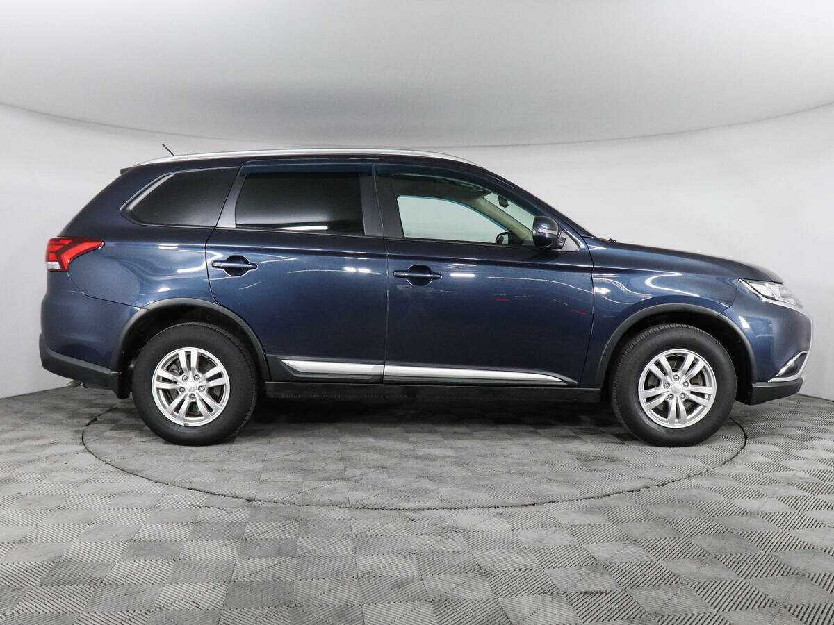 Купить Mitsubishi Outlander с пробегом. Фото: #3