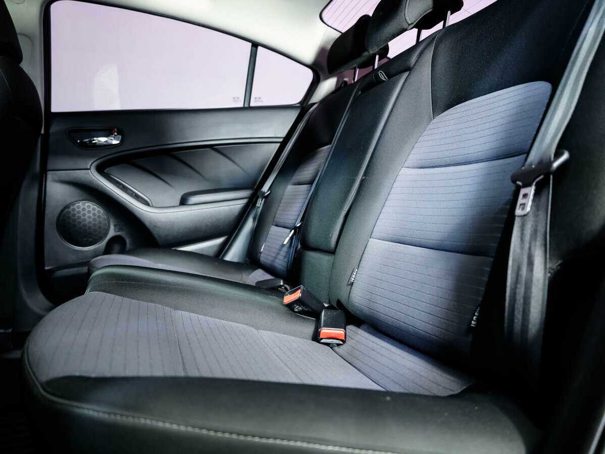 Купить Kia Cerato с пробегом. Фото: #12