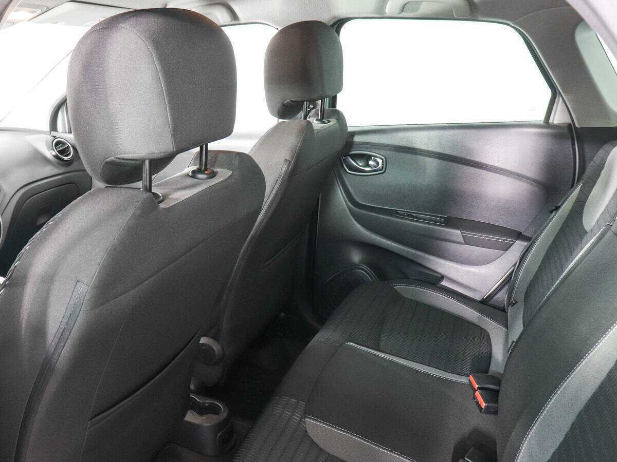 Купить Renault Kaptur с пробегом. Фото: #11