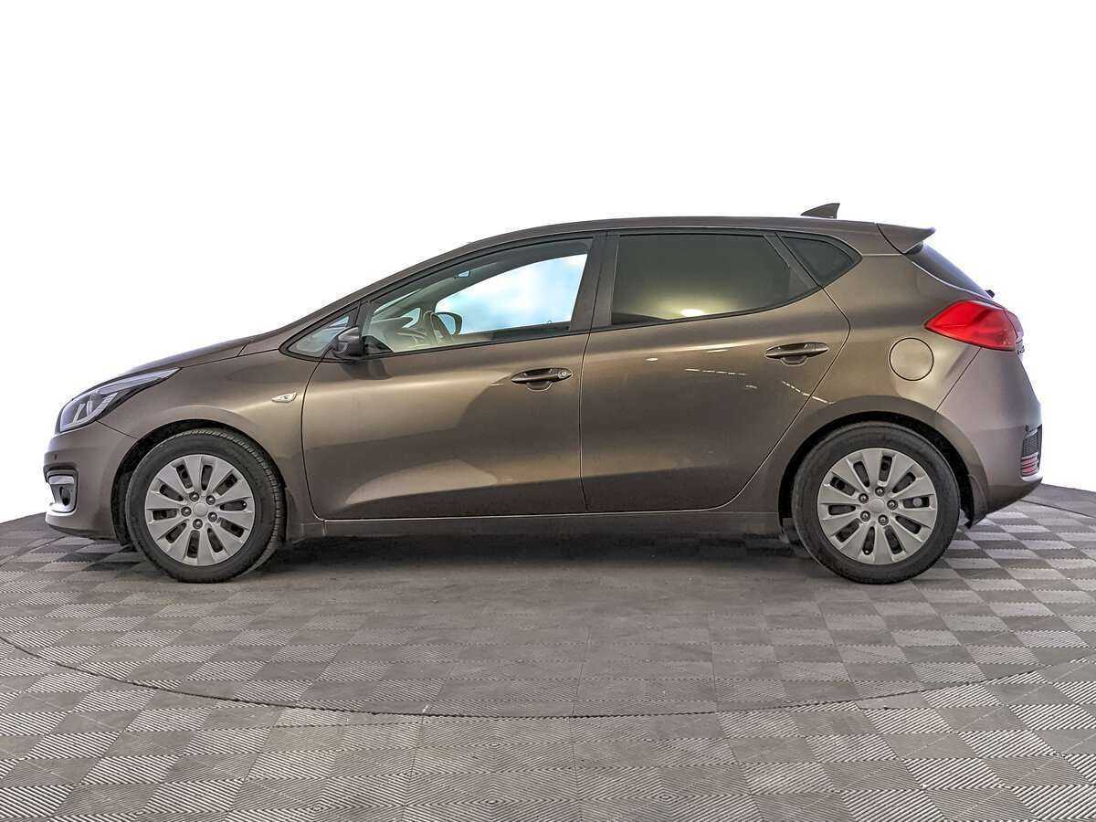 Купить Kia Ceed с пробегом. Фото: #7