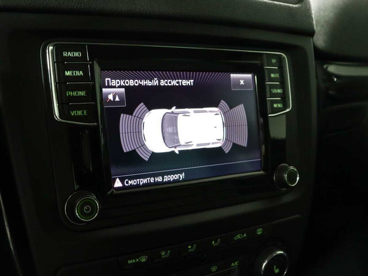 Купить Skoda Yeti с пробегом. Фото: #15