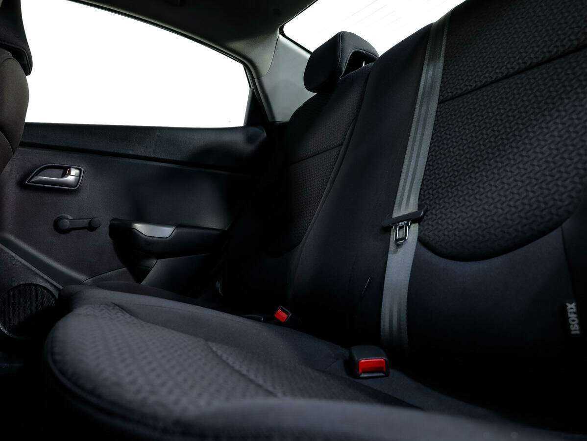 Купить Kia Rio с пробегом. Фото: #13