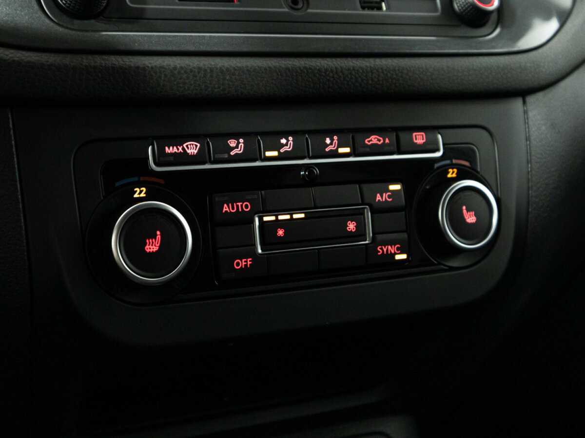 Купить Volkswagen Tiguan с пробегом. Фото: #16